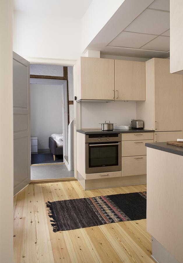 Spacious In Centre *